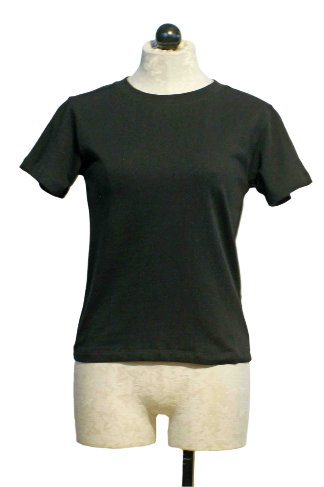 Black Short Sleeve Crewneck Refined Tee by DL1961