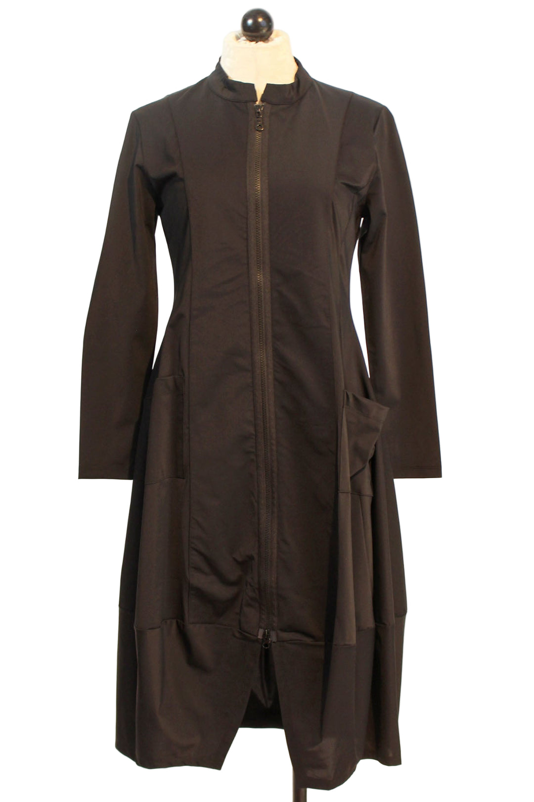 Black Lightweight Van Dracket Jacket by Kozan with a full zipper and front pockets