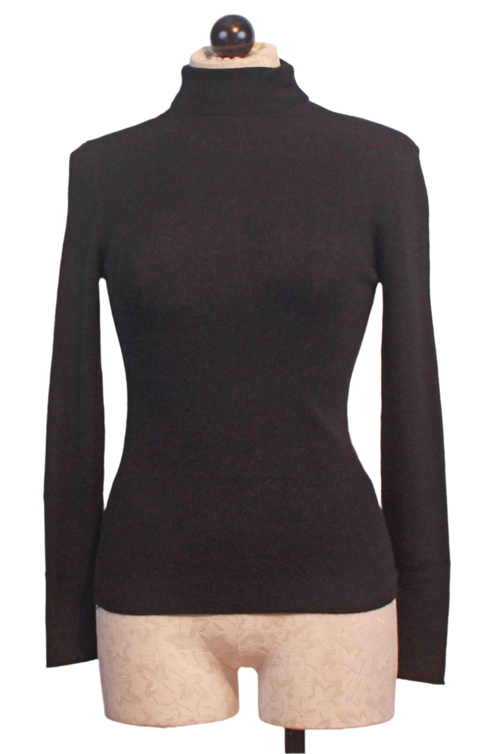 Black Fine Ribbed Turtleneck by Compania Fantasticay