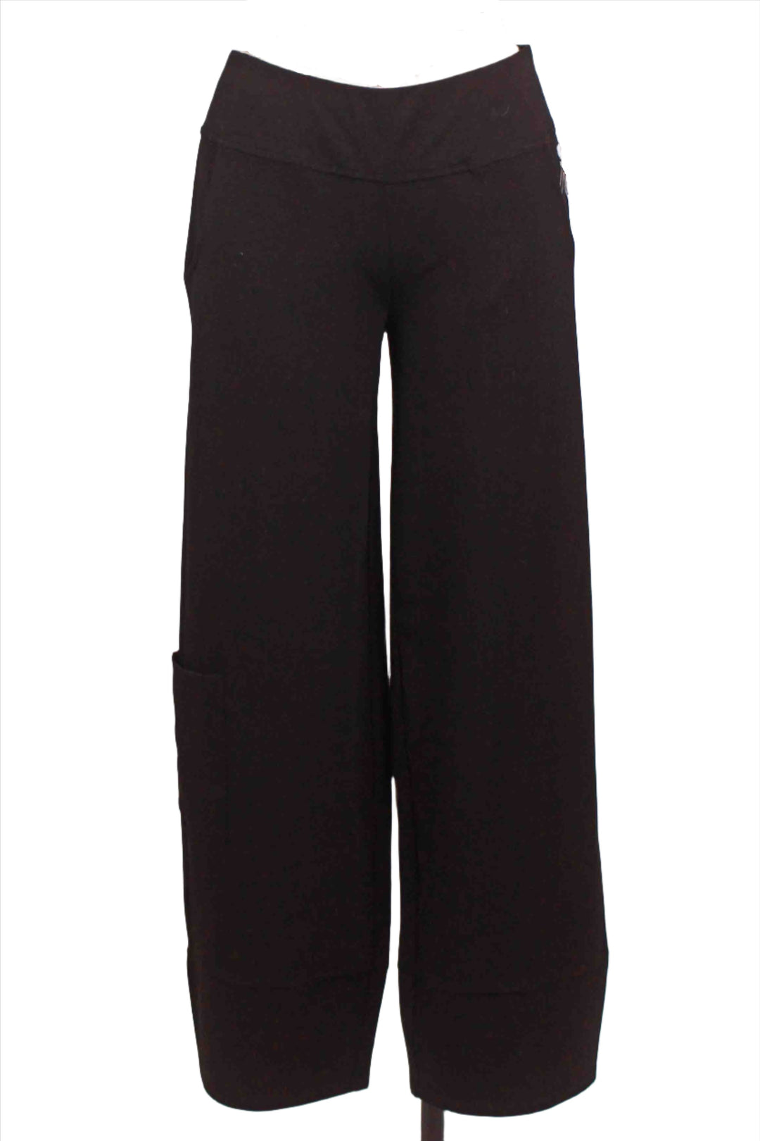 Black Power Stretch Ankle Pant by Habitat