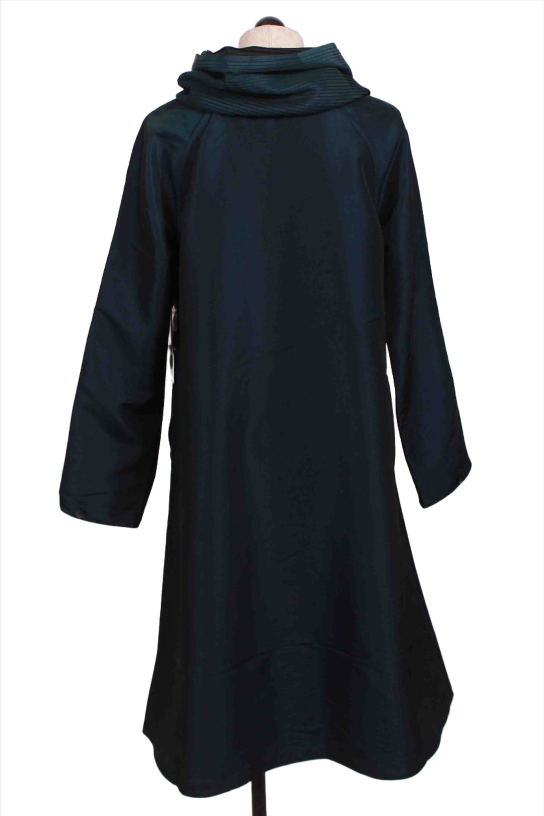 back view of Navy/Black Reversible Pleated Hood Collar Long Length Windbreaker Parisian by UBU