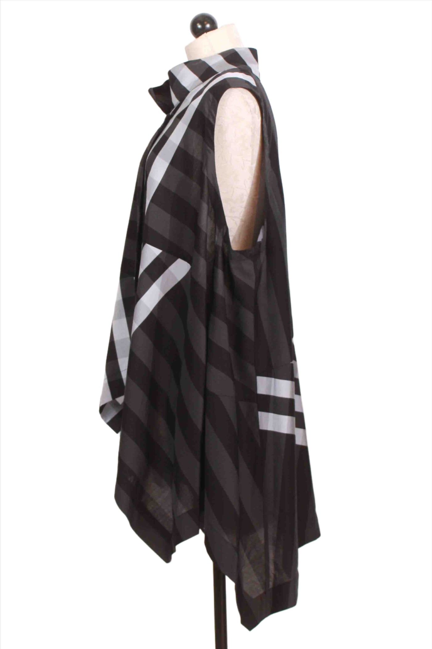 side view of Black/White/Grey Hi Lo Mixed Plaid and Stripe Taffeta Vest by Moyuru