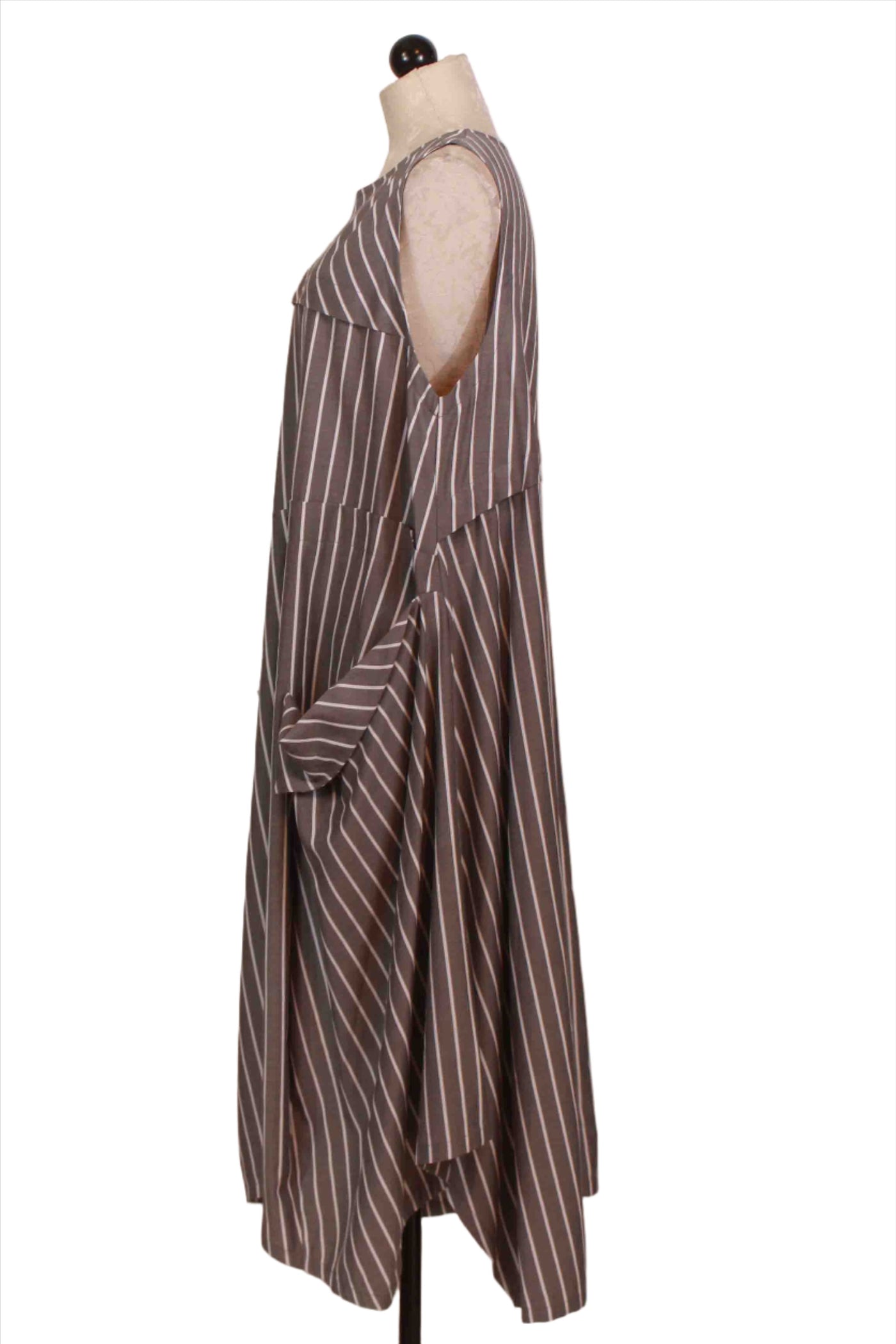 side view of Sleeveless Grey and White Striped Slouch Pocket Dress-Moyuru