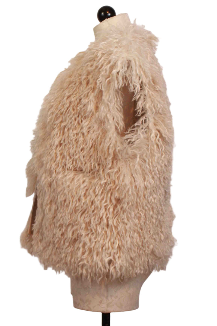 side view of Curly Faux Fur Vest by See U Soon