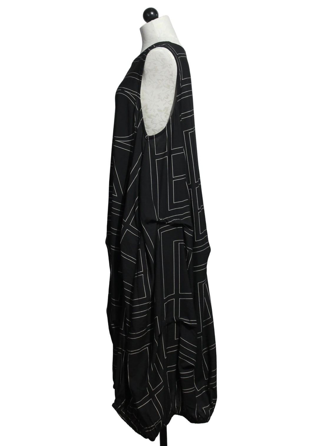 side view of Black Sleeveless Geometric Dress by Moyuru 