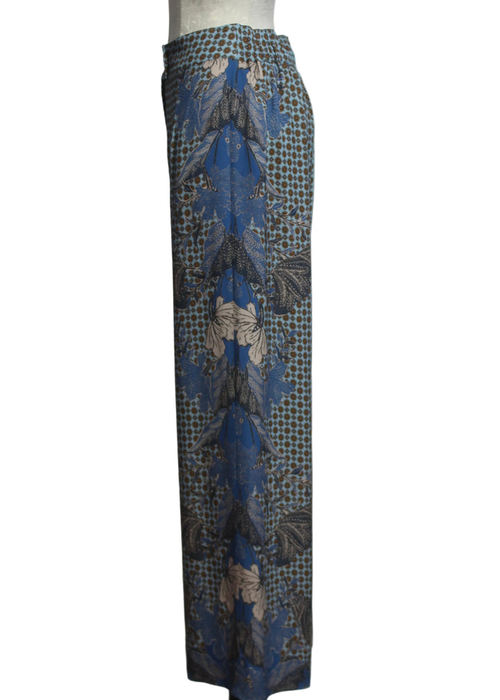 side view of the Beau Pant by Marie Oliver in the Bali Print