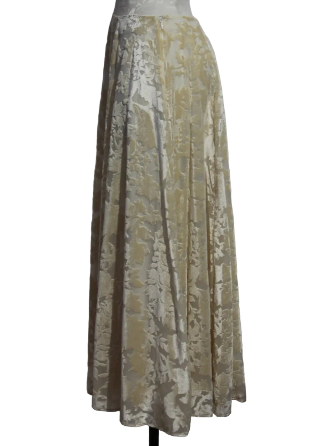 side view of the Monroe Skirt by Marie Oliver in Peony