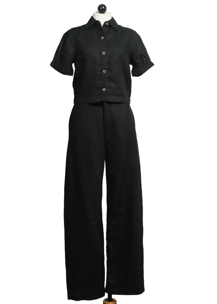 Black Puffed Sleeve Montauk Shirt by DL1961 paired with the matching Black Linen Taylor Relaxed High Rise 31 Barrel Jean by DL1961 