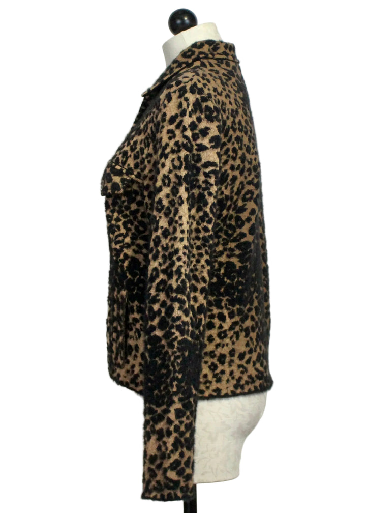 Side view of Leopard Jacket by Aldo Martins