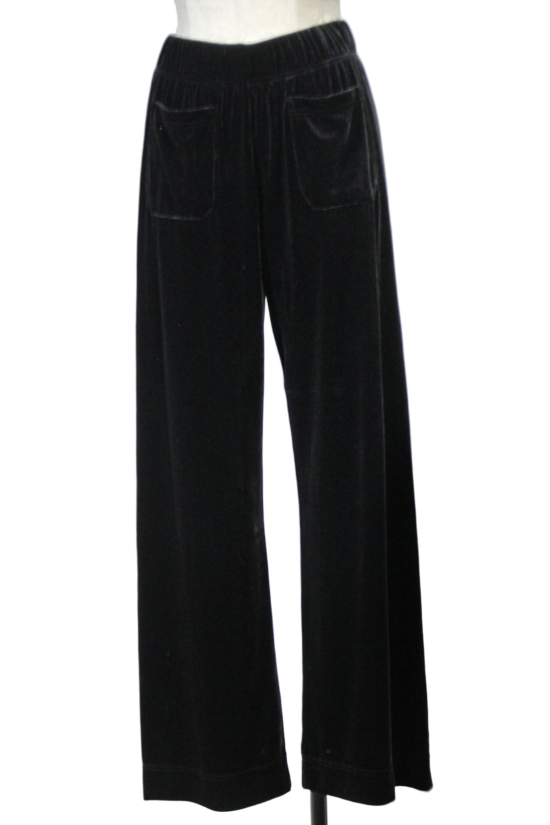 Black Bates Velvet Two Front Pocket Pant by Velvet Heart