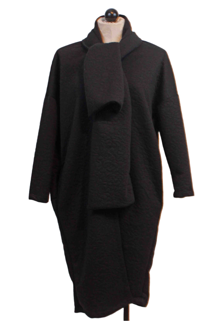 Black Quilted Open Front Tie Neck Coat by Inoah