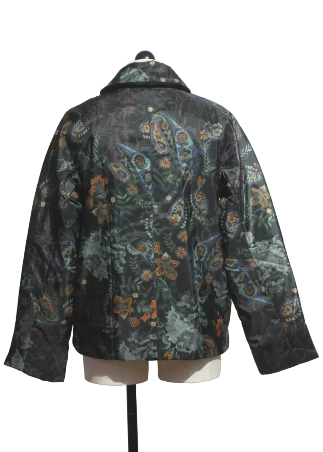 back view of The Lightweight, Packable, Reversible Puffer by Johnny Was in the Solana Scarf Print and Solid Black on the reverse side