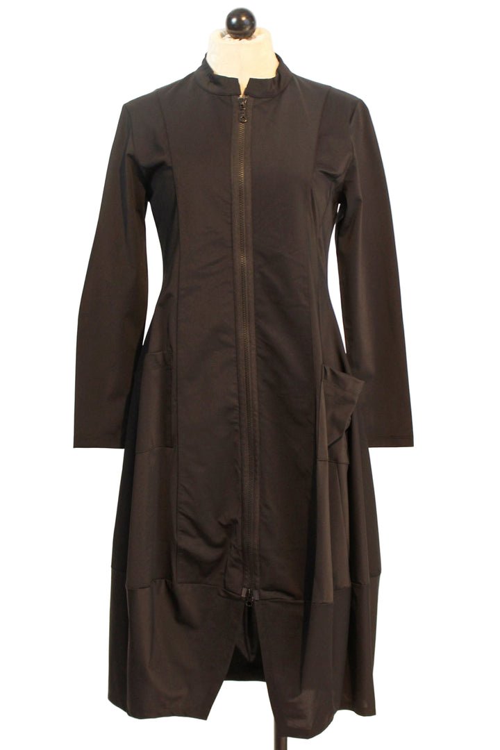 Black Lightweight Van Dracket Jacket by Kozan with a full zipper and front pockets