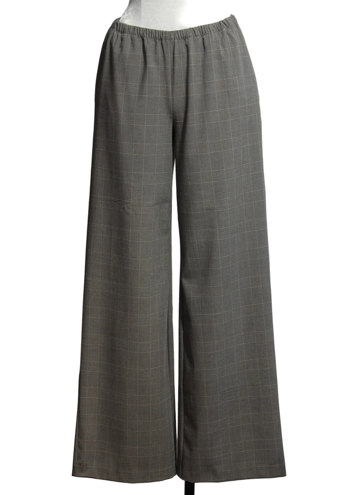 The Pull-On Trouser by Good American in the Mini Plaid 