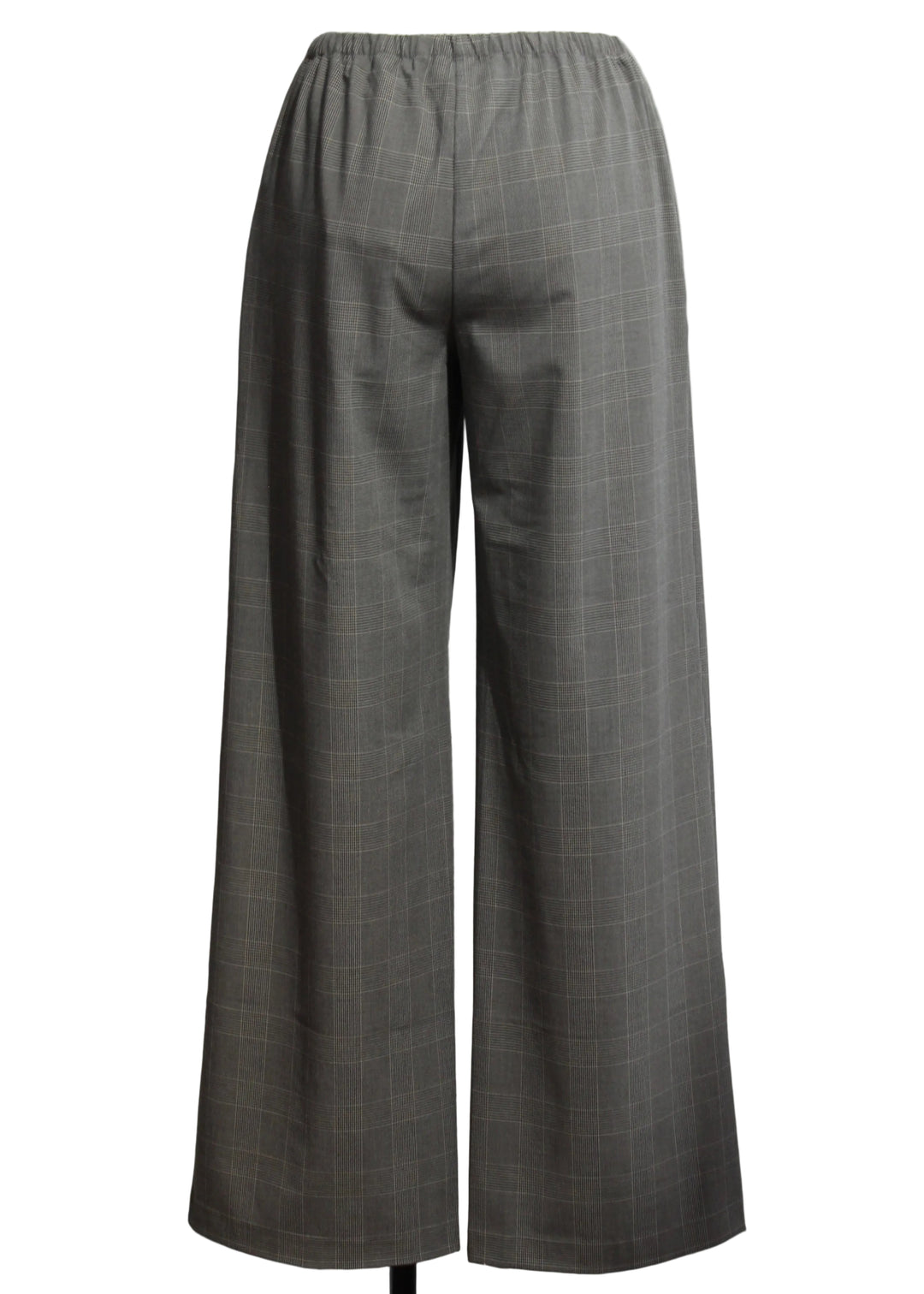 back view of The Pull-On Trouser by Good American in the Mini Plaid 