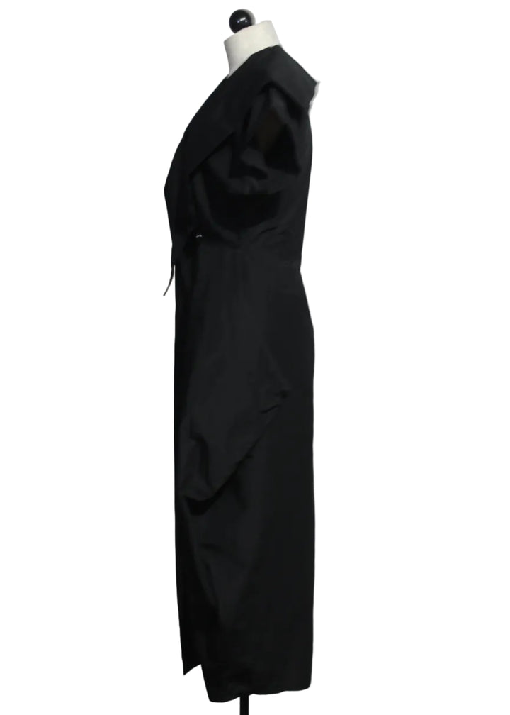 side view of Preto colored Alda Sleeveless Dracket by Kozan 