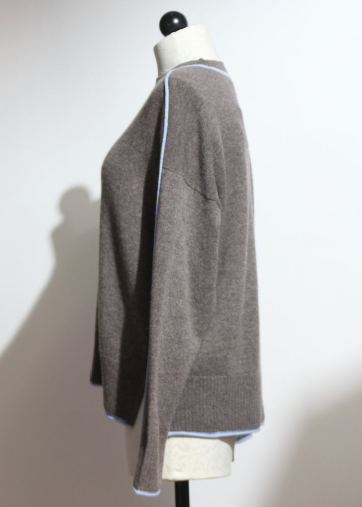 Cashmere Eliana Crew Sweater with Tipping-Alashan Cashmere