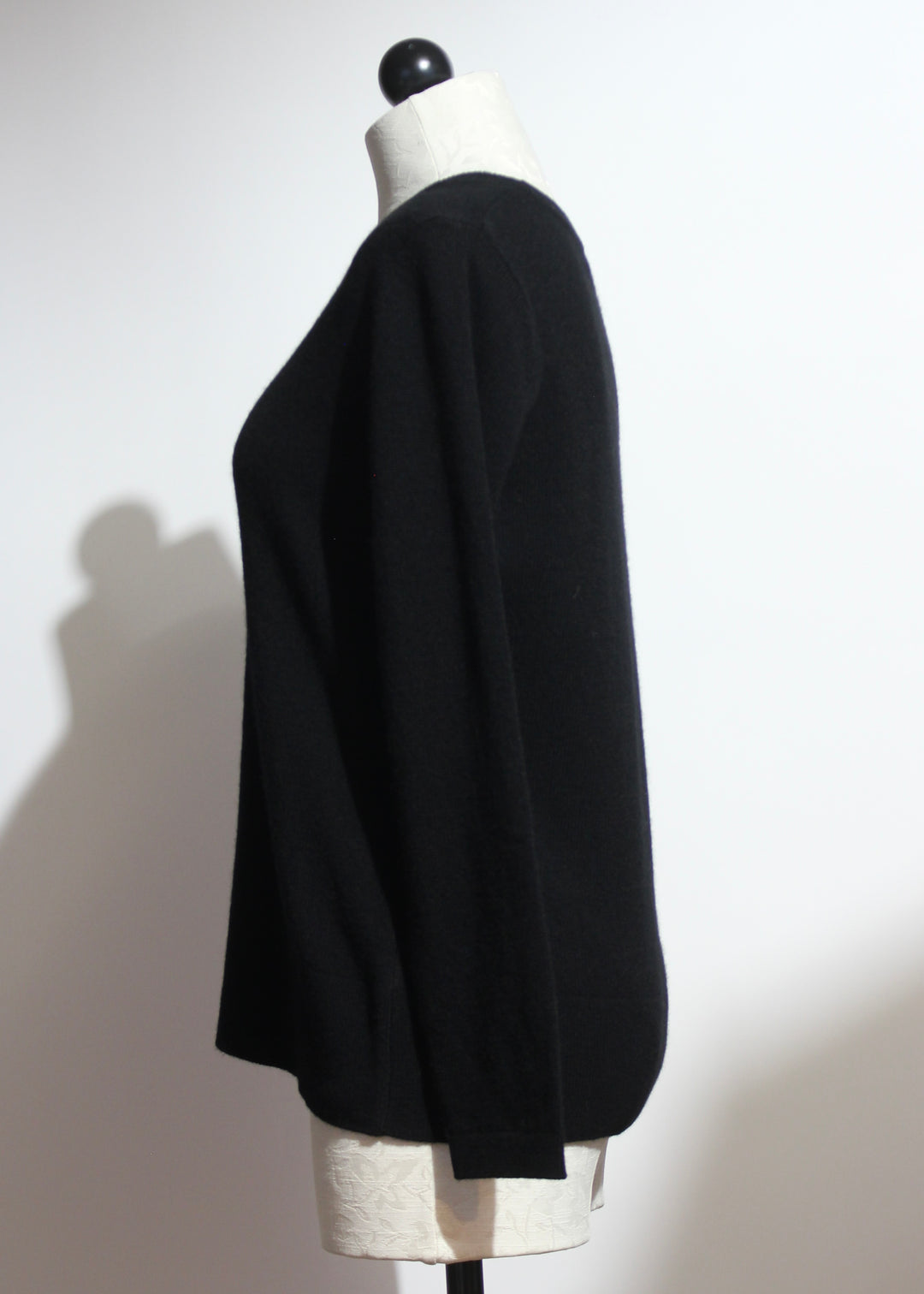 Easy Crew Neck Pullover-Alashan Cashmere
