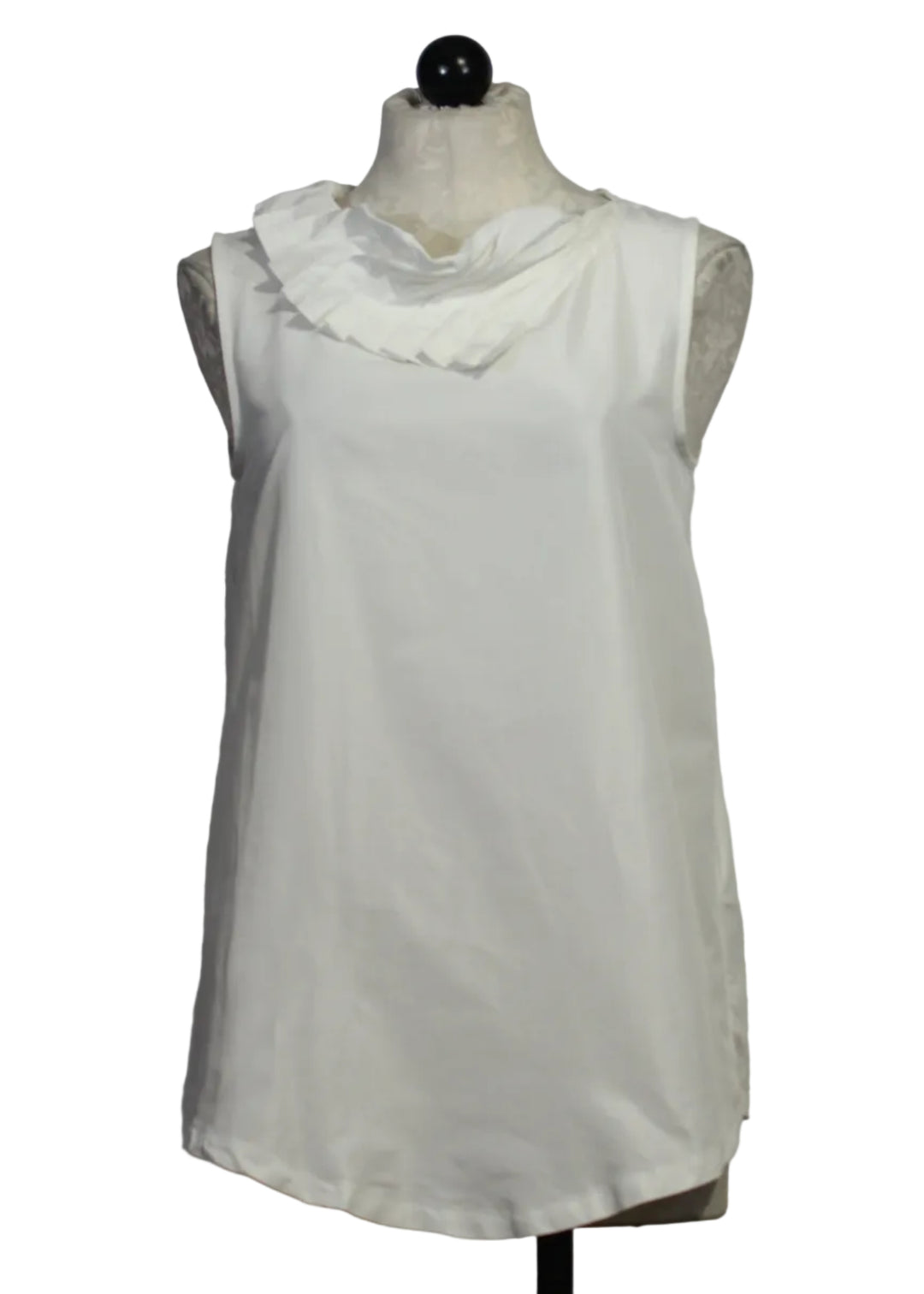 Branco colored Amber Top by Kozan is a sleeveless tunic with a pleated neck