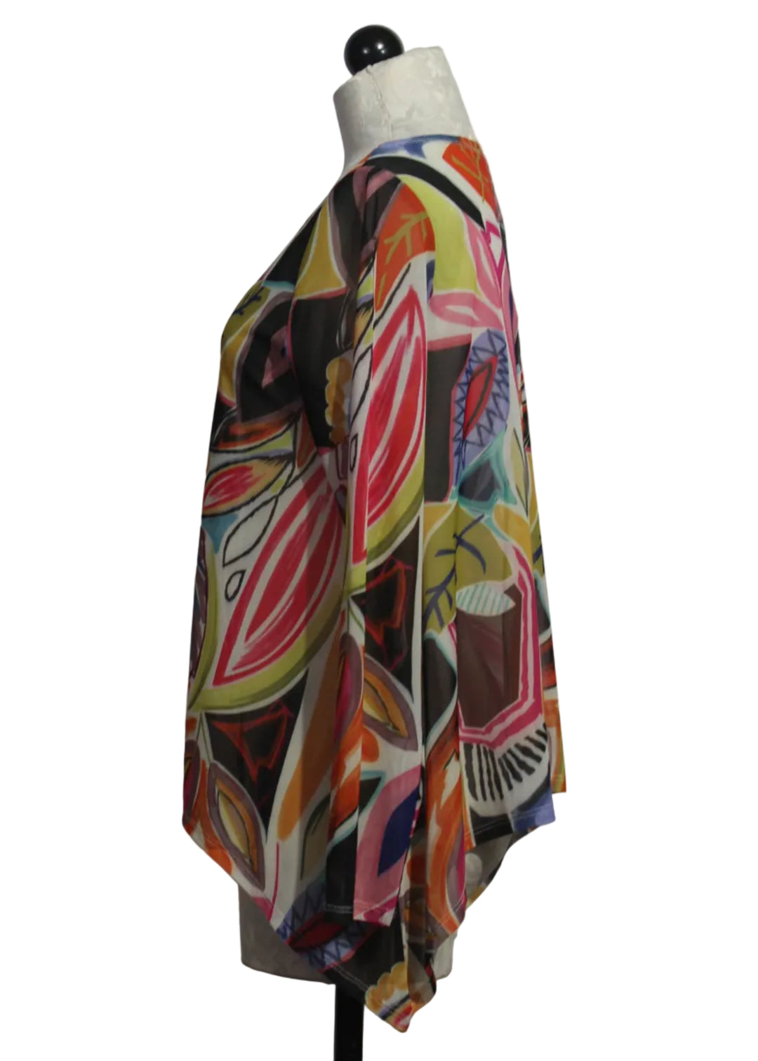 side view of The Mila mesh Topper by Kozan in a colorful Leaf print