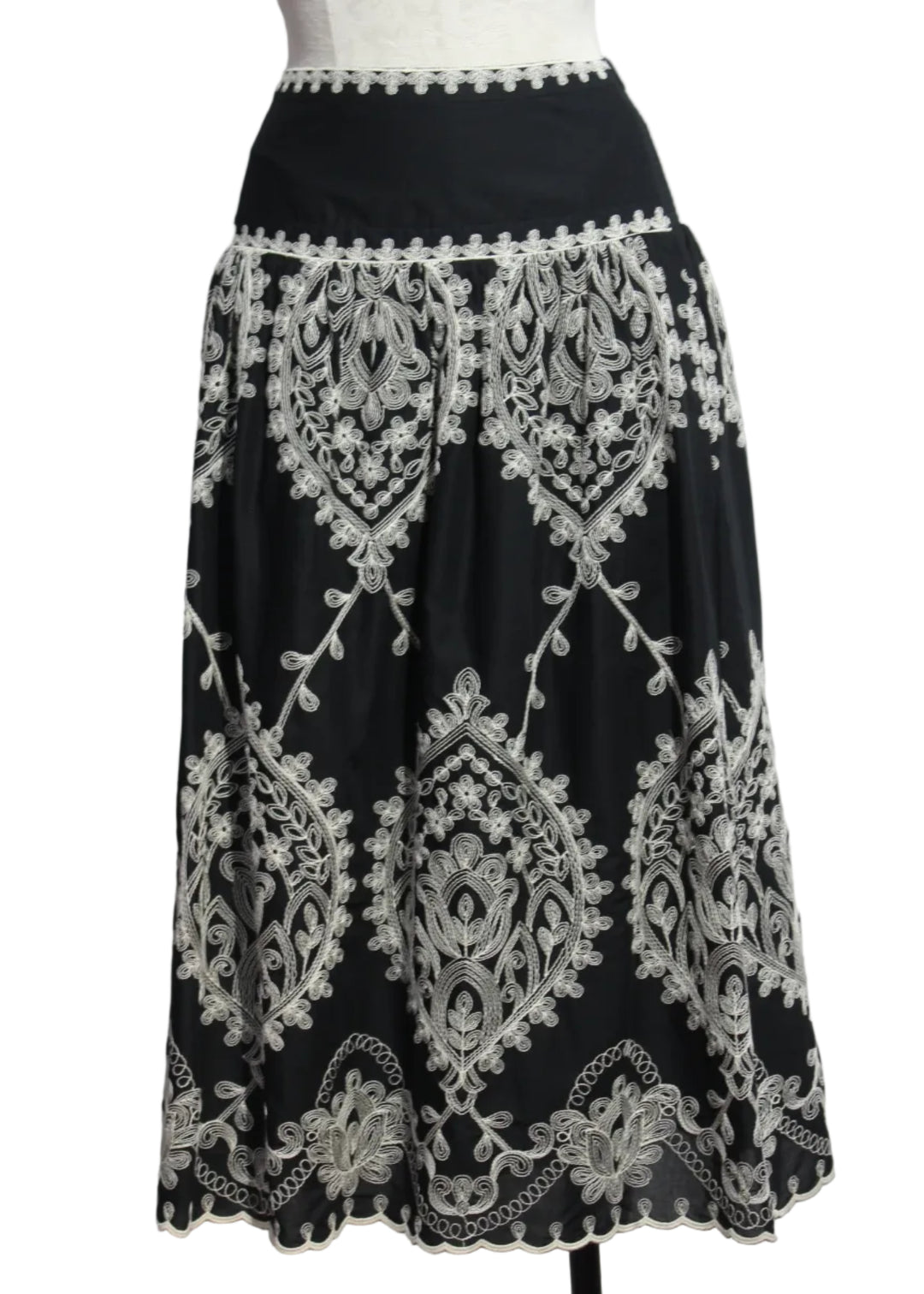 Noir colored Embroidered Georgina Midi Skirt by Cartolina