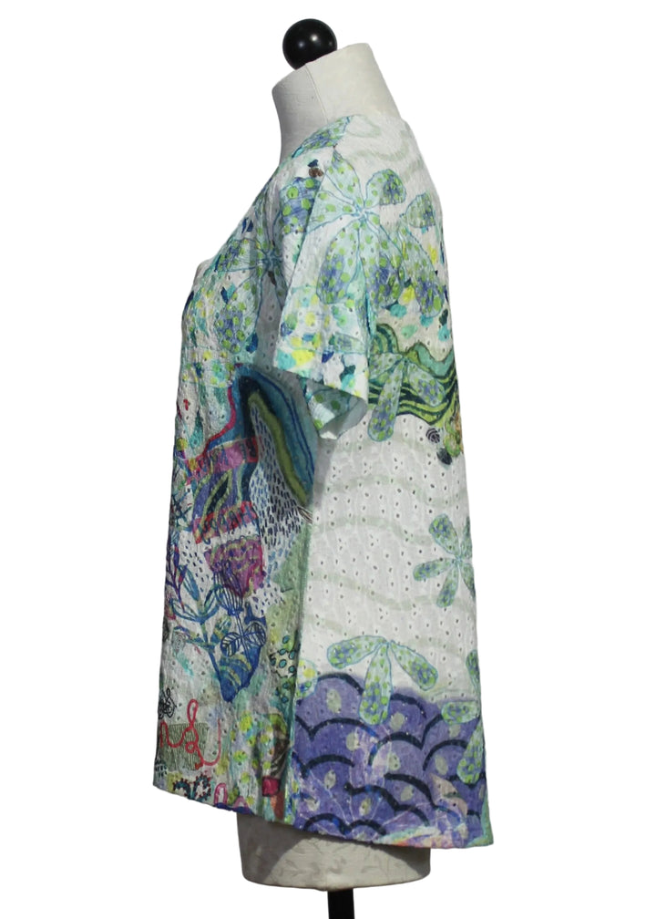 side view of The Happy Bloom Short Sleeve V Neck Top by Inoah 