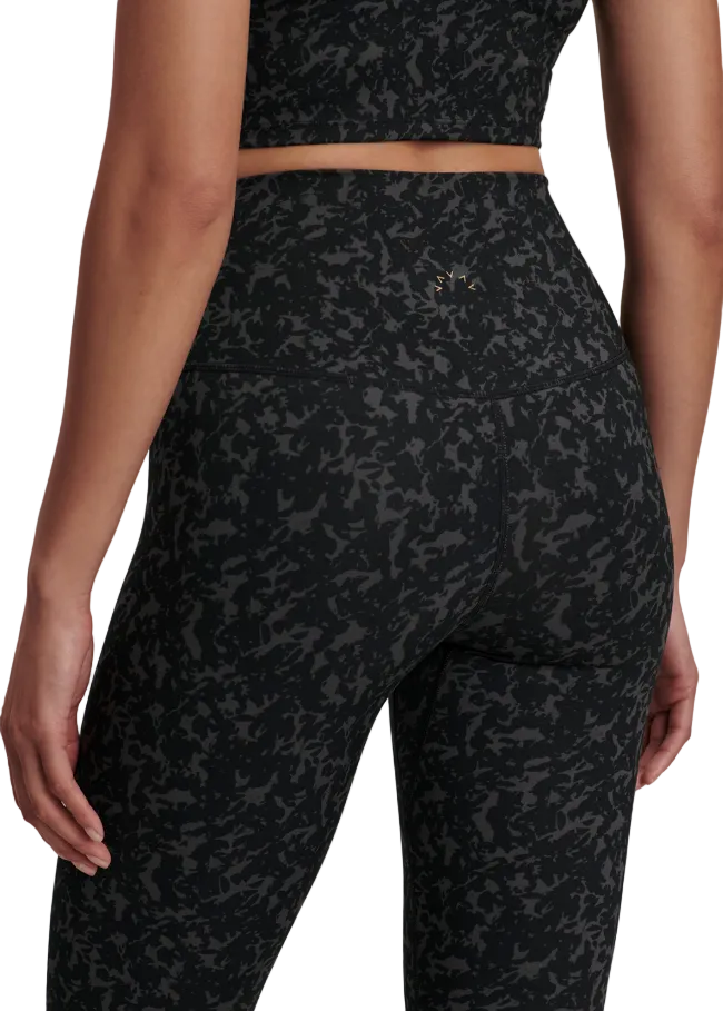 Closeup detail of the The Freesoft High Rise Legging 28 by Varley in Twilight Shadows