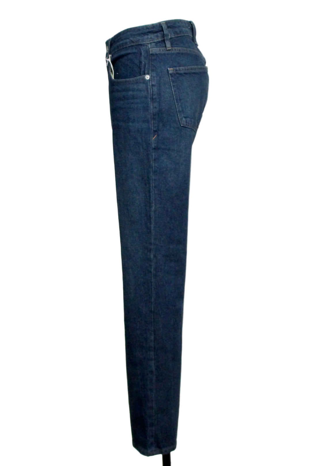 Side view of The Vintage Straight Jeans by Good American in the Quirk Wash