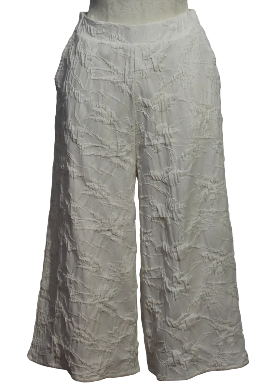 Resort White Textured Pull-on Wide Leg Cropped Amma Pant by Kozan.