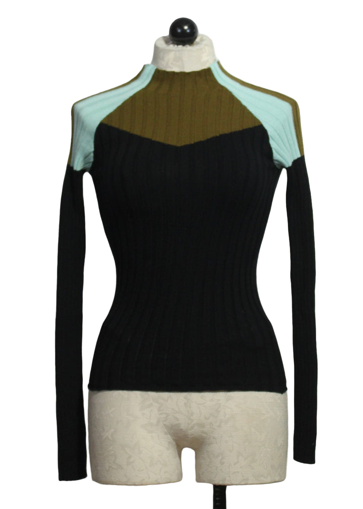 Black multi Maritza GOTS T Shirt Sweater by SKFK 