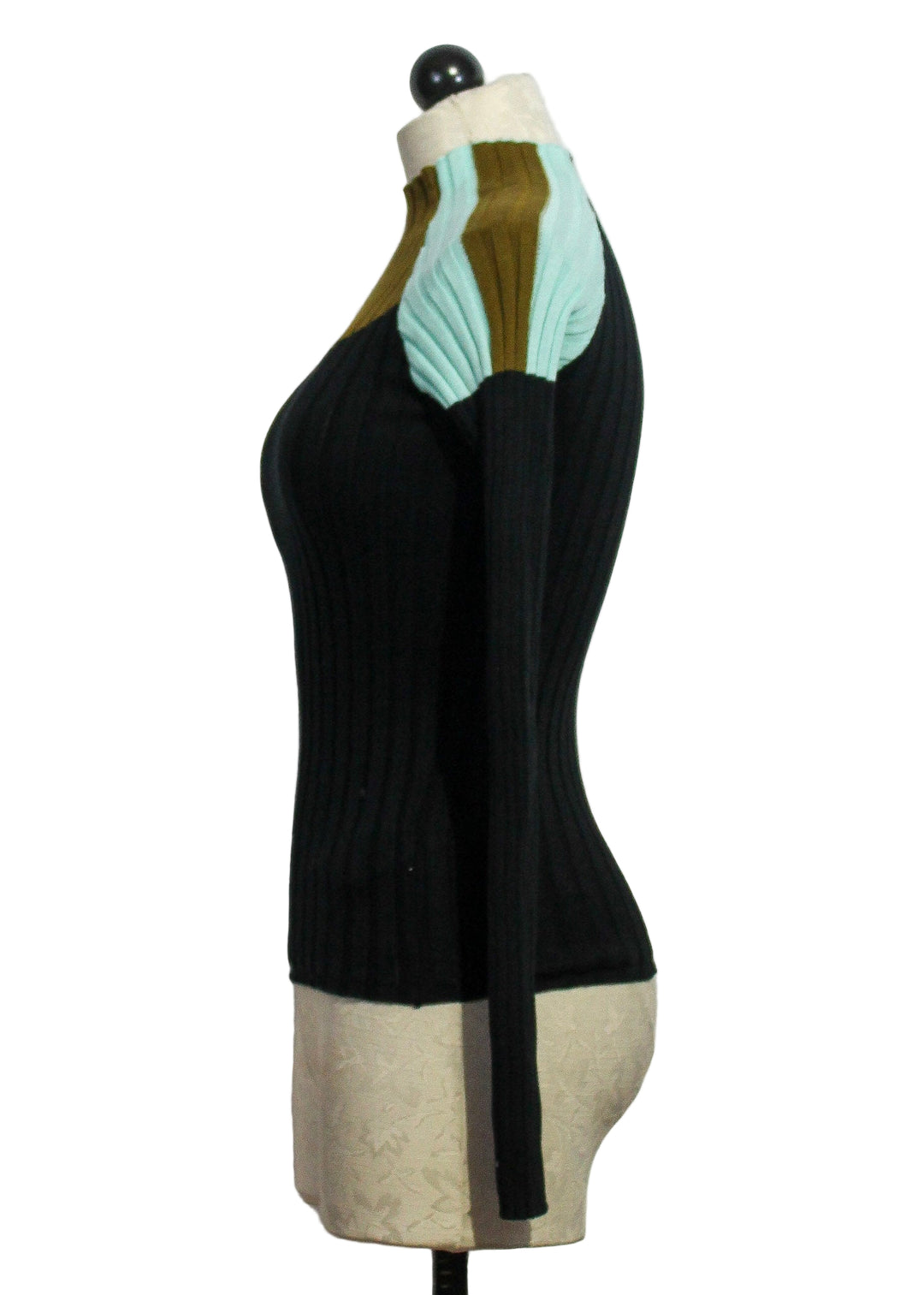 Side view of Black multi Maritza GOTS T Shirt Sweater by SKFK 
