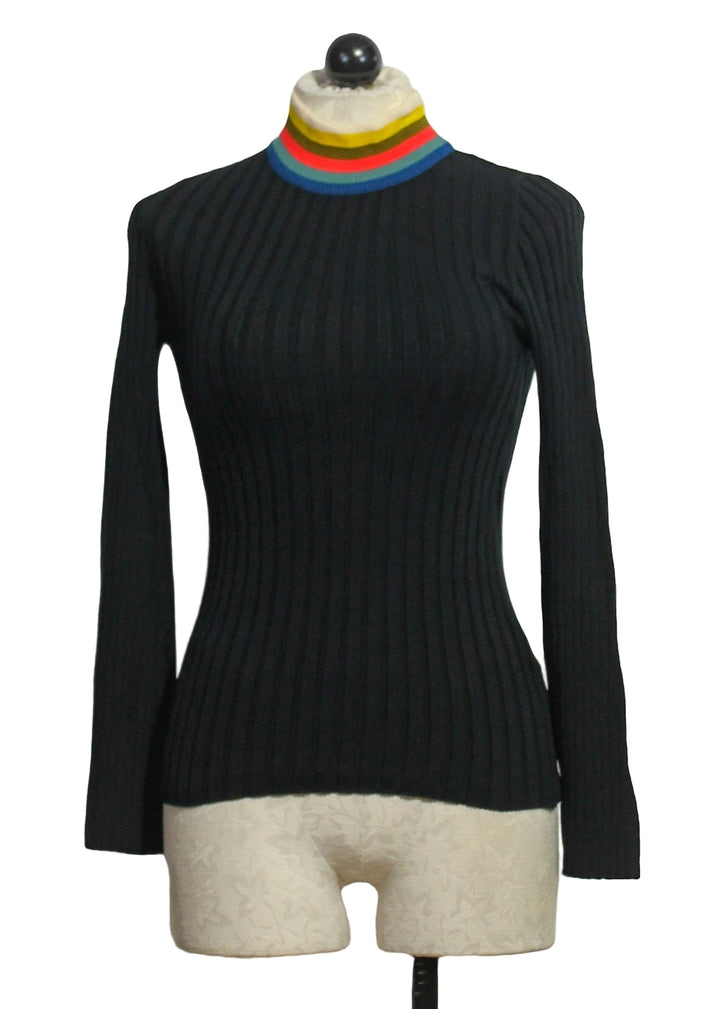 Black Lerate GOTS T Shirt Sweater by SKFK