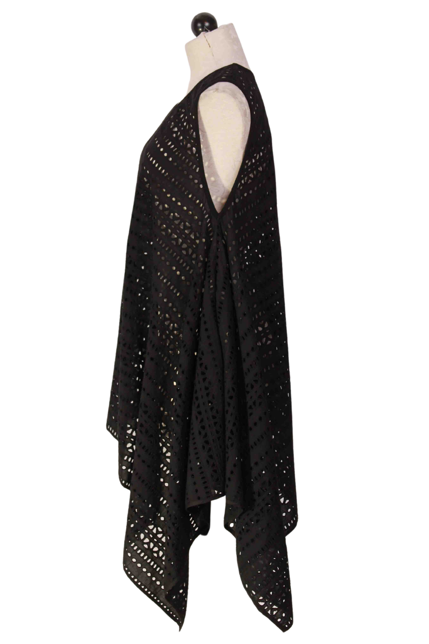 side view of black Sleeveless Asymmetrical Hemline Eyelet Tunic by Moyuru